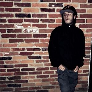 Meet your Posher, Wade